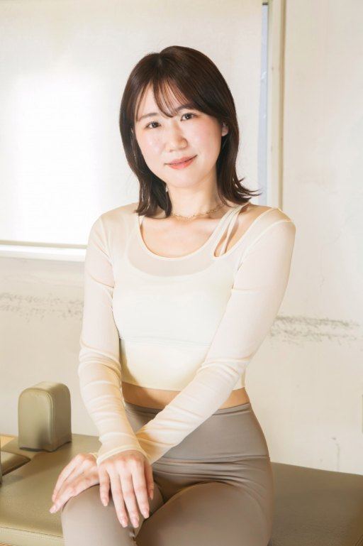 ピラティストレーナー 山岡 愛里